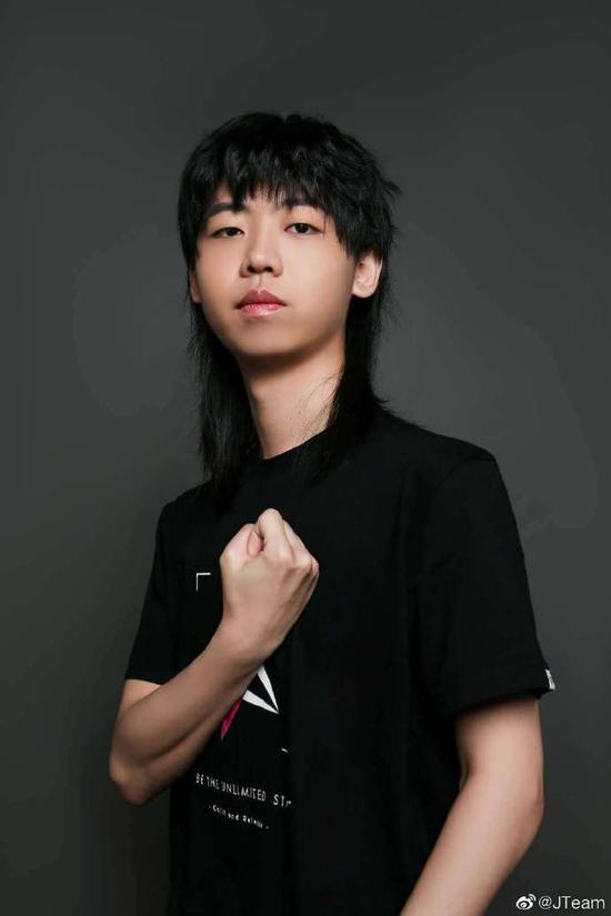 无畏契约将升级至虚幻引擎5并新增回放功能